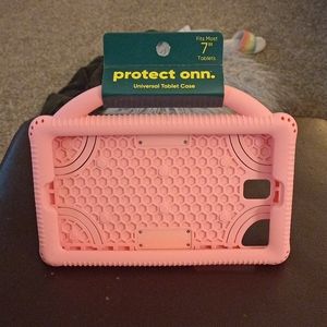 Onn 7 Inch Universal Tablet Case